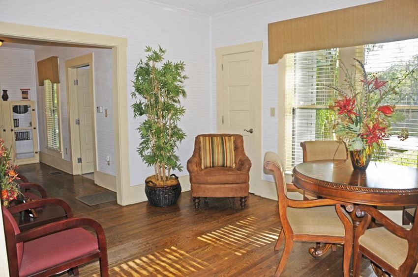 Grande Oaks Apartments, 2604 E. Hanna Avenue, Tampa, FL RentCafe